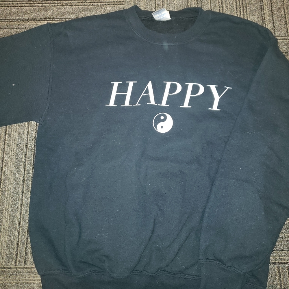 Black crew neck sweatshirt